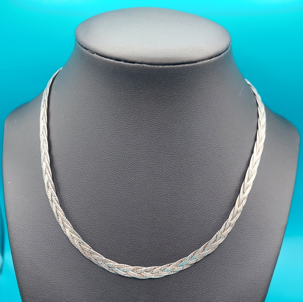 Christmas gift. Beautiful Vintage Sterling Silver 925 Woven Chain.